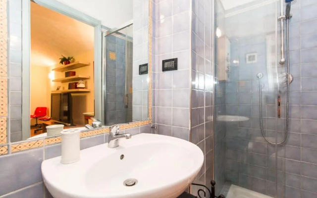 Porta Nuova Central Flat With Balcony