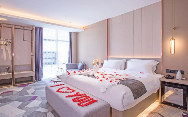 Lavande Hotel (Yichun Drum Tower Pedestrian Street)