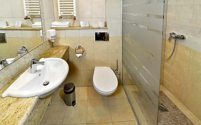 Ahotel