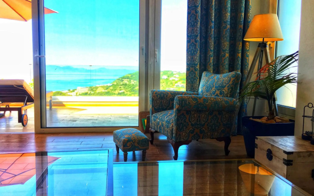FlyViewFlatsBLUE PrivateHotTub with SeaView