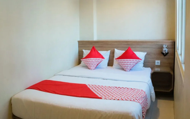 OYO 984 Maleo Guest House