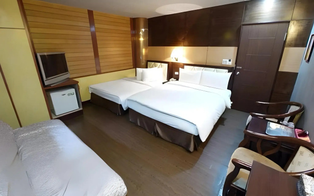 Fuchia Hotel