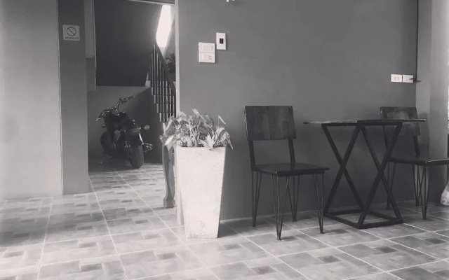 CalmPoshtel