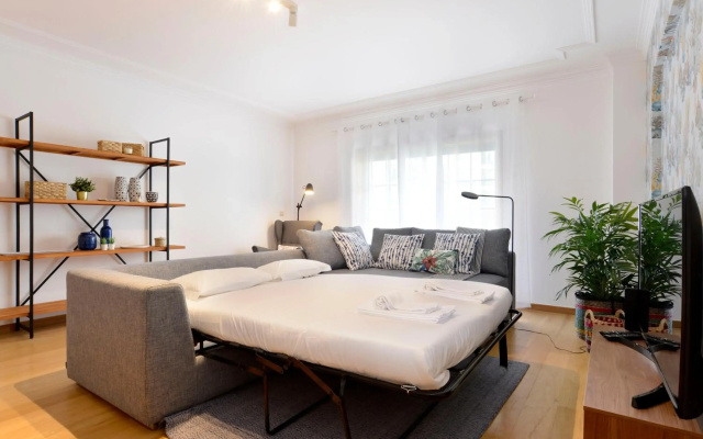 Gorgeous Beach Apartment - Checkinhome
