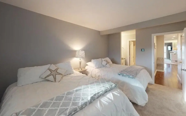 Surftides Plaza # 371 1 Bedroom Condo