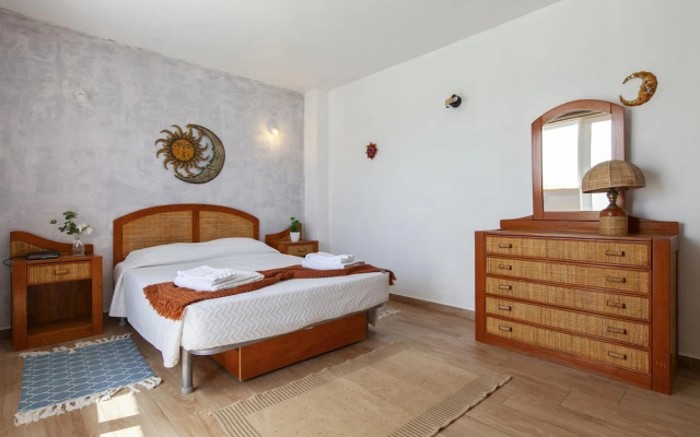 B83 - Calheta Terrace View Apartment