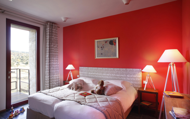Domaine Riberach – Hôtel 4* - Restaurant gastronomique - Spa - Piscine - Vignoble