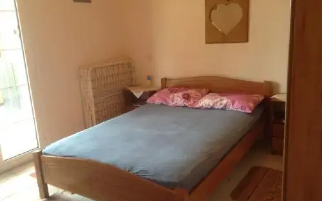 Guesthouse Kastanias