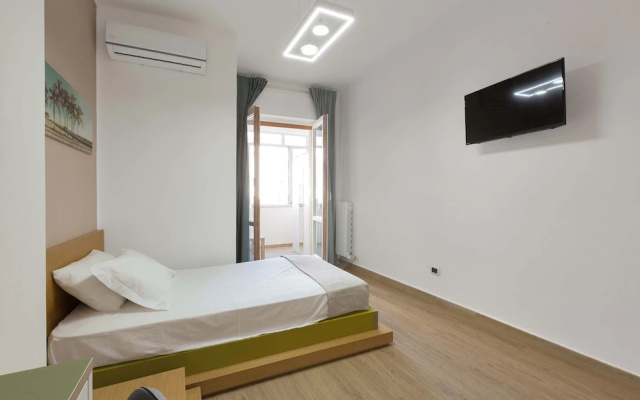 2983 Floating Apartment by Barbarhouse