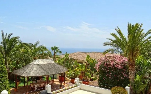 Villa Encantada