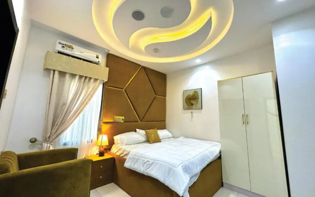 Pharrel Diplomatic Plus 3 Bedroom Suite