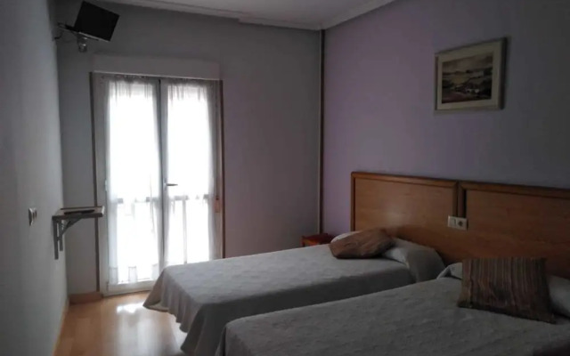 Hotel Rio Caudal