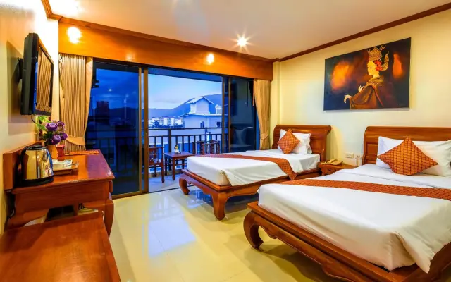 Отель Patong Heaven