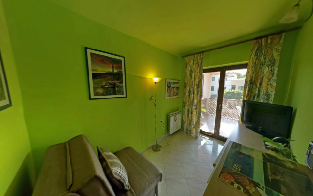 Anica Apartment
