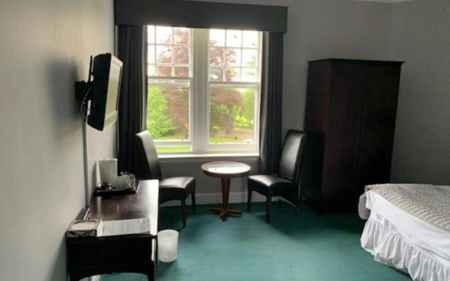 Oyo Dunmar House Hotel