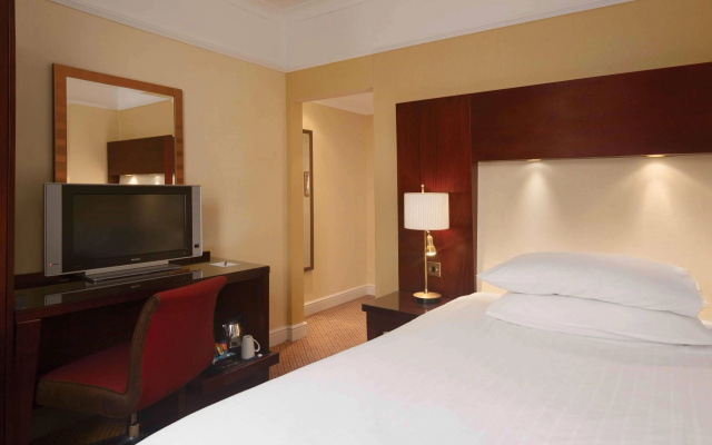 DoubleTree by Hilton Brighton Metropole