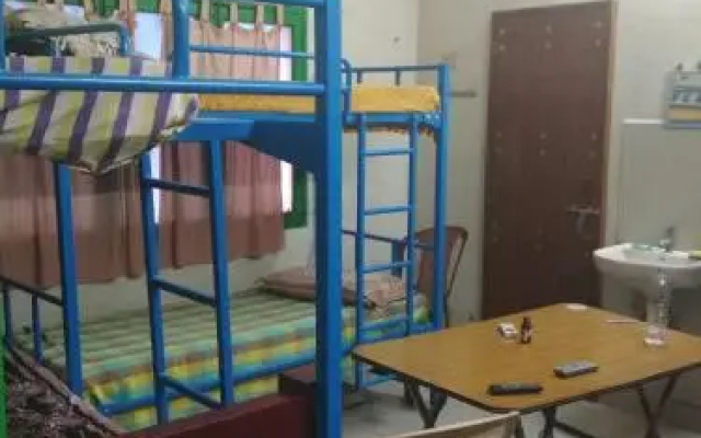 KKS Balaji Mens Hostel