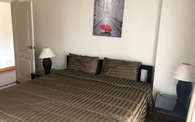 Pattaya Pool Villa TLH