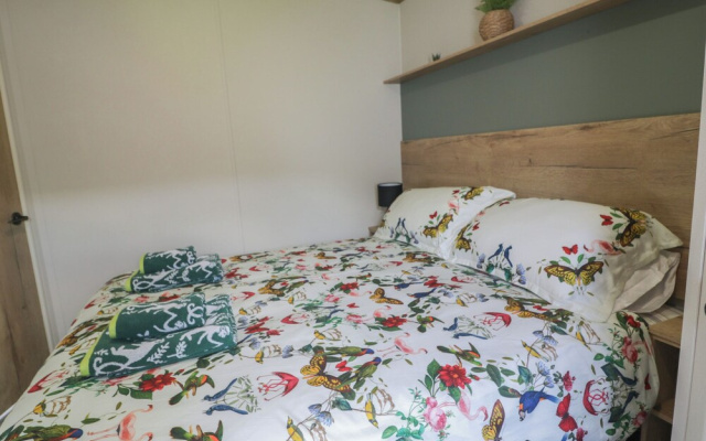 8 Puffin Way