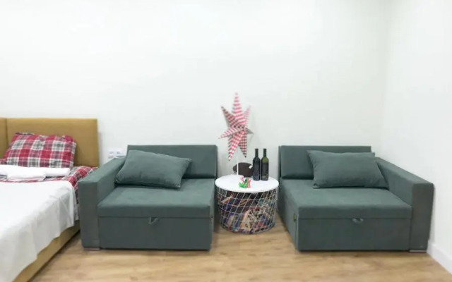 Sandro'S Room