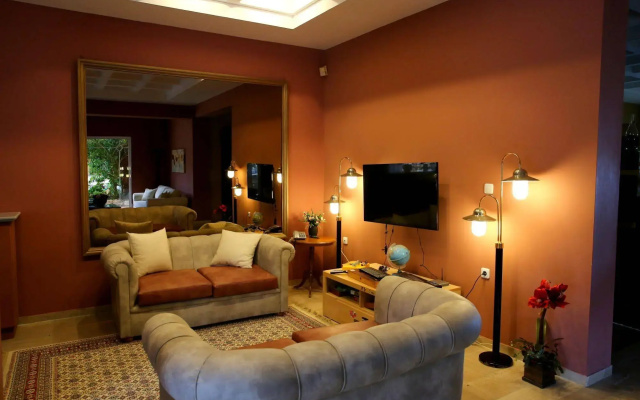 Sunrise Inn