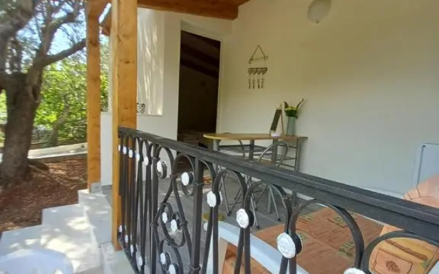Mini suite
