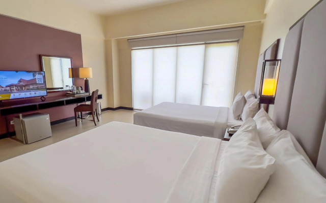 Taal Vista Hotel