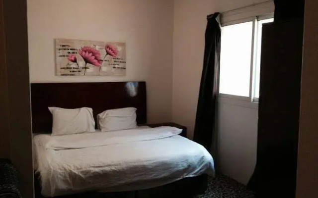 Blancia Hotel Apartment 2
