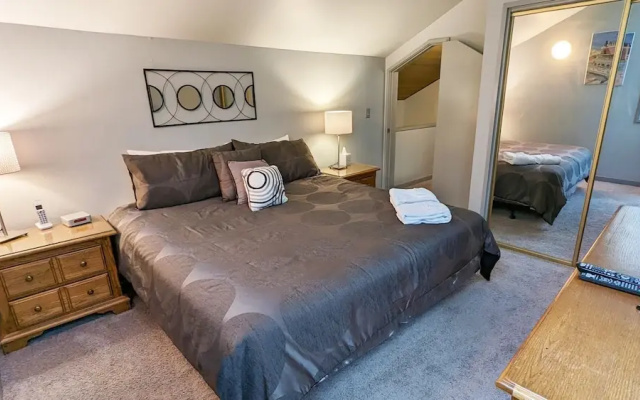 Mt View Lodge 36 2 Bedroom Condo