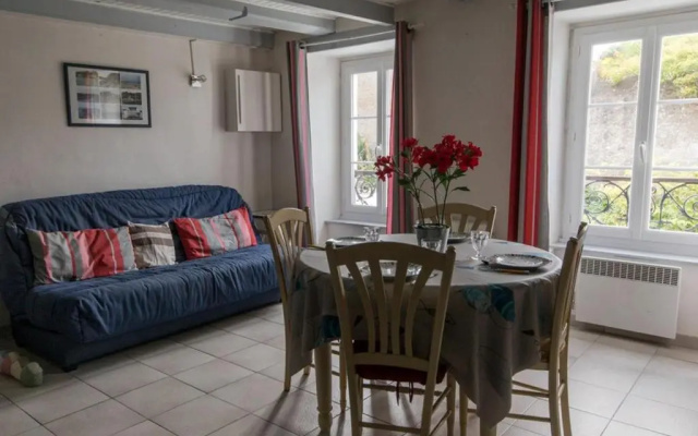 Appartement Le Palais, 2 pièces, 4 personnes - FR-1-418-68