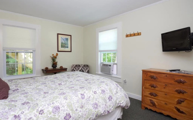 Tucker Hill Lodge