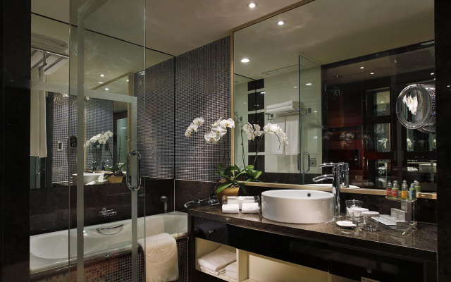 Crowne Plaza Wuxi City Center by IHG