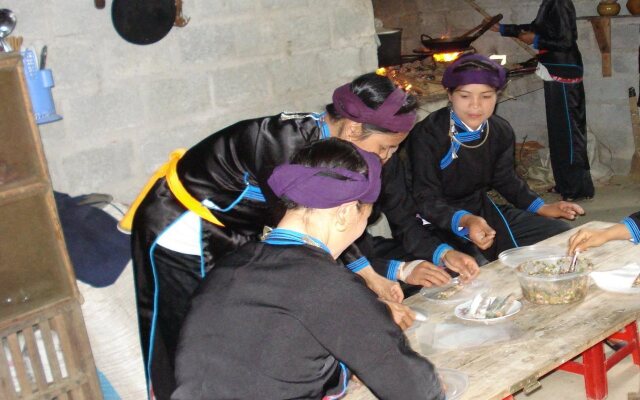 Sa House Bac Ha