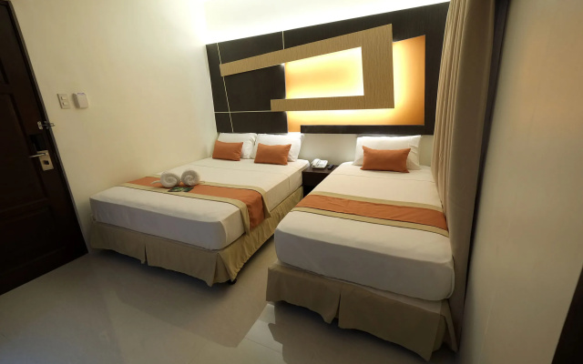 Southpole Central Hotel