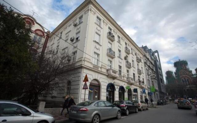 Отель Hostel Parliament Сербия, Белград - отзывы, цены и фото номеров - забронировать отель Hostel Parliament онлайн вид на фасад