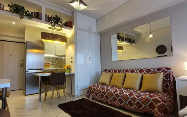 Cozy Apt in the Heart of Athens 8-1