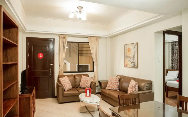 Oyo 211 las Palmeras Apartelle