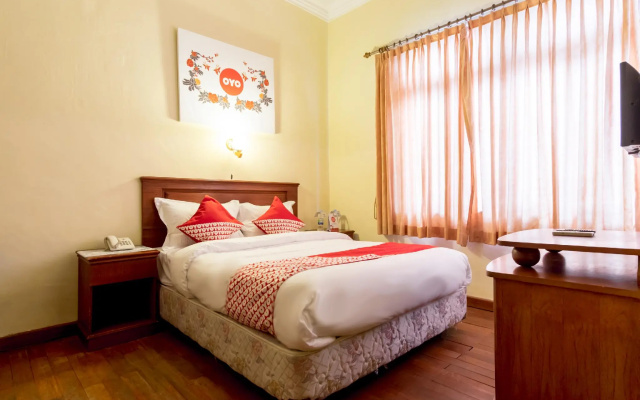 OYO 1030 Hotel Bumi Asih