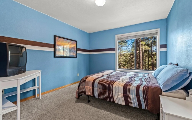 Inn-joy Lodge