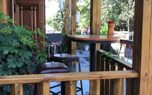 Great Wall Yijing Homestay (Mutianyu Great Wall Branch)