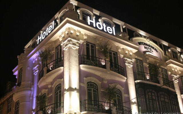 Отель Internacional Design Hotel - Small Luxury Hotels of the World Португалия, Лиссабон - 1 отзыв об отеле, цены и фото номеров - забронировать отель Internacional Design Hotel - Small Luxury Hotels of the World онлайн вид на фасад