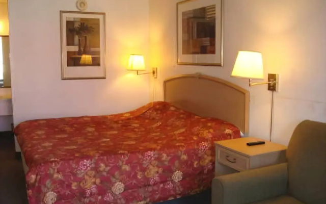 Hotel Suites Midland West