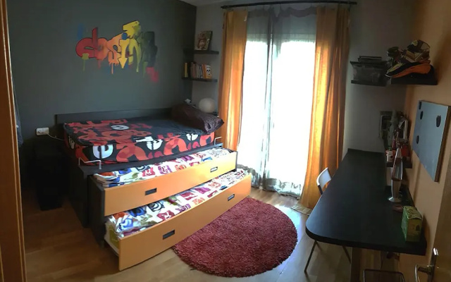 Sea&Mountain Villa w Pool close to BCN Center