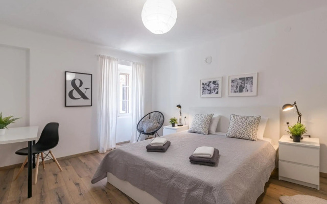 Central New Apartment Nonna Mara