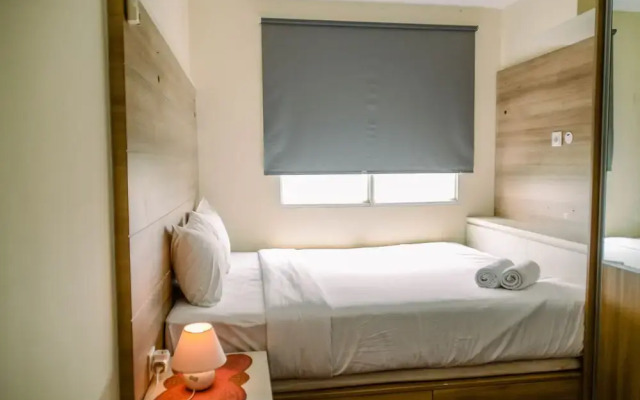 Nice And Warm 1Br At Belmont Residence Puri Apartment
