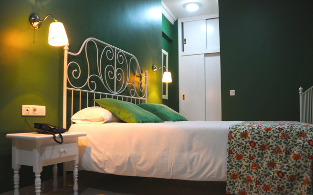 RF Apartamentos Bambi - Adults Only