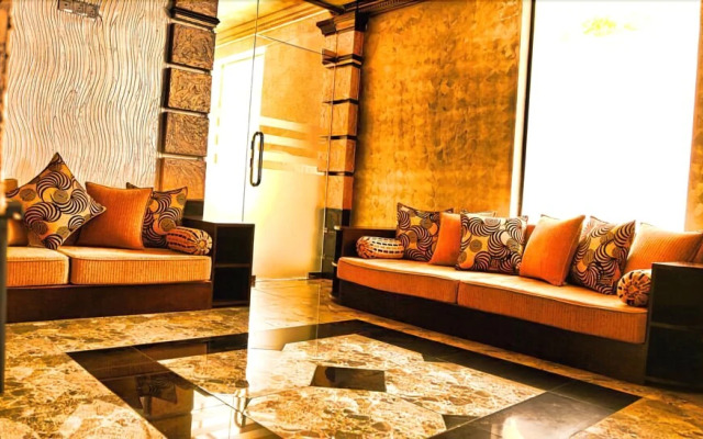 Ceylon City Hotel