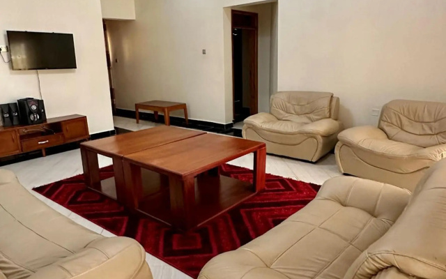 Makanga Hill Suites