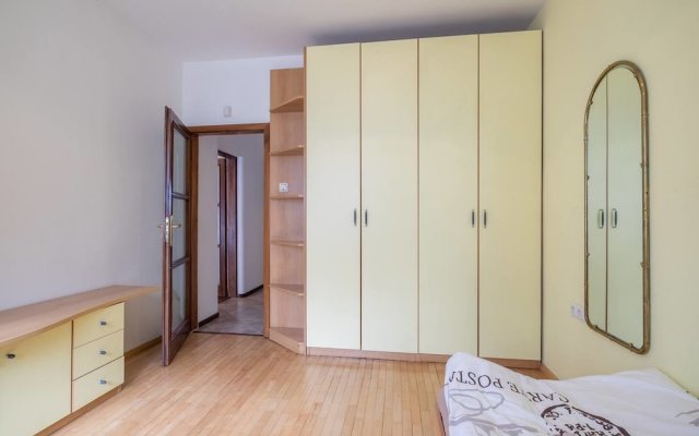 FM Economy 3-BDR Apartment - Spacious Lozenetz Area 0
