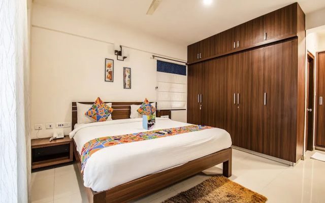 FabHotel Oakwoods Serai